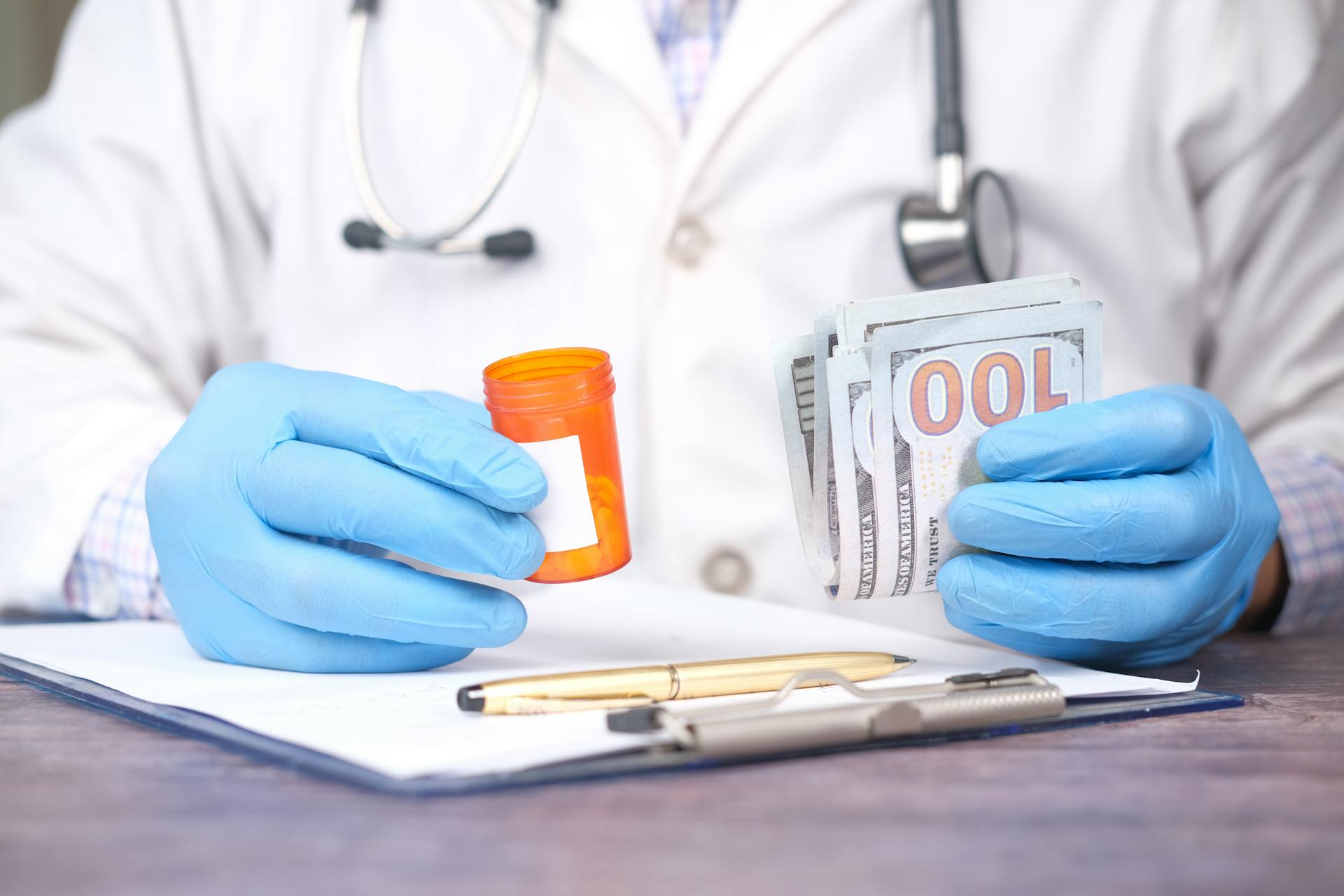 medicare supplements vs advantage